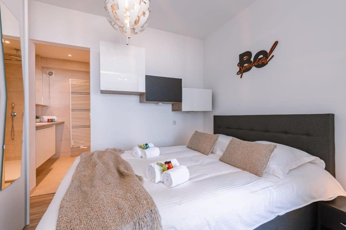 Huswell - Brand New Apartment With A View Oostende Ngoại thất bức ảnh